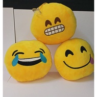 Bantal Emoji Kuning Berdiameter 6 Inci