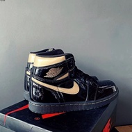 Couple Sports Shoes Outdoor Hiking Shoes Low-Top Basketball Shoes Sports Shoes Skateboard Shoes Euro