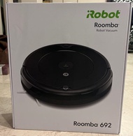 Brand New iRobot Roomba 692 Robot Vacuum Cleaner. Local SG Stock and warranty !!