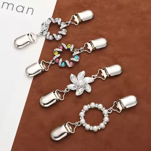 Retro Shawl Brooch for Women Lapel pins Flower Design Classical Sweater Knitwear Shawl Clip Girls Dr