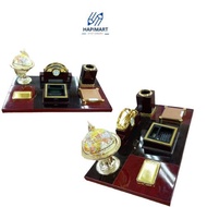 Office Desk Displays/Office Desk Ornaments/Desk Decorations/Office Decorations - Model 1
