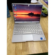 Second hand Fujitsu 13.3 inch laptop (Intel i5-13th / i7-13th Gen, 16gb ram, 512gb SSD, windows 11 p
