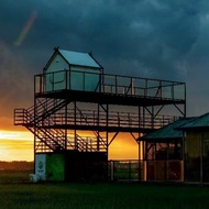 Khemah hotel perkhemahan luar, peralatan glamping kalis hujan dan angin, restoran perkhemahan homest
