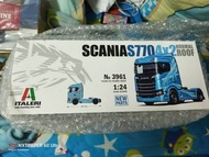 Italeri Scania S770 4x2 模型卡車連貨櫃