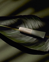 FRUDIA 自然而然 植萃精油護唇膏 (天竺葵+佛手柑) 2026/09/11