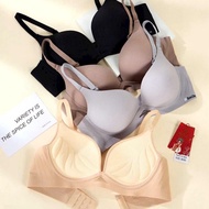 C66- 3cm Padded Rimless Latex Bra