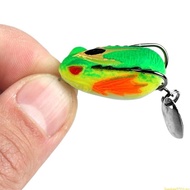 SUN 3cm 3 2g Ray Frogs Crankbait Lures PVC Frogs Lures Fishing Lures with Double Hook Blade Blackfis