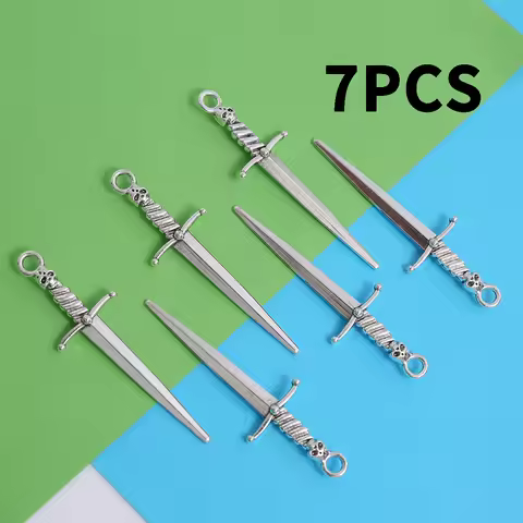 7-Piece Set of Skull-Shaped Short Swords, Handmade Small Accessories, Spiral-Patterned Handles in Da