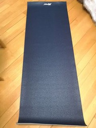 Yoga Mat 6mm 175cm 95% new