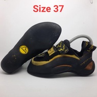 Sepatu panjat tebing rock climbing second la sportiva miura size 37
