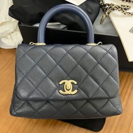 Chanel Coco Handle mini navy
