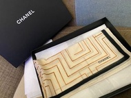 Chanel 絲巾