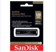 SANDISK EXTREME PRO 128GB. USB 3.2 SOLID STATE FLASH DRIVE.