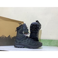 Salomon black 8 inch goretex shoes