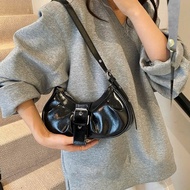 Women's hand-held handbag in smooth leather, size 23cm, simple elegant style, easy to coordinate BAO