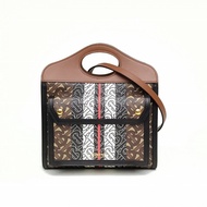 Burberry 印花PVCTBPocket口袋包肩背包