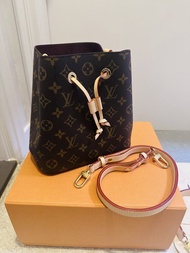 LV Monogram Neonoe bb 水桶袋