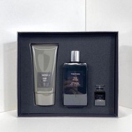 順豐包郵 TOM FORD TF烏木沉香全身香氛三件套 配禮袋 內含:烏木沉香身體乳150ml，烏木沉香沐浴露250ml，烏木沉香香水小樣7.5ml
