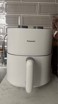 Panasonic 白色氣炸鍋