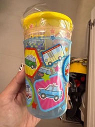 膠杯