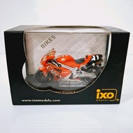 Ixo Models Honda VTR 11 Winner 8 hours Suzuka