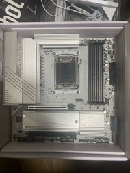 Gigabyte B650M AORUS ELITE AX ICE