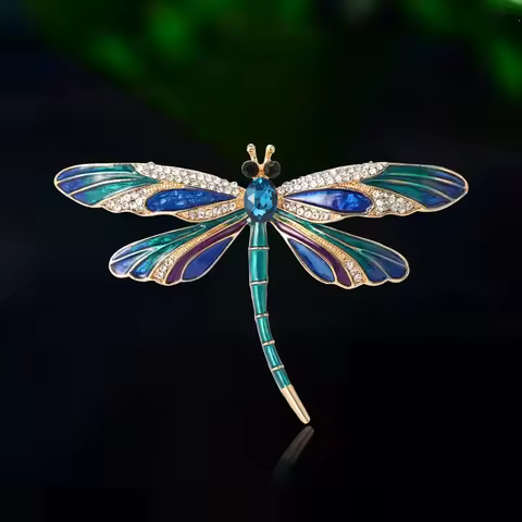 Fashion Rhinestone Dragonfly Pins for Women Unisex Glass Insect Brooches Event Funny Luxury Gifts Ne