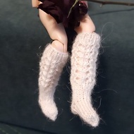 Knitted golfs for Blythe doll.