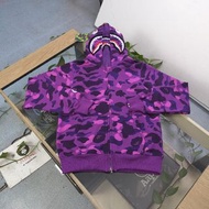 2023新款BAPE鯊魚紫迷彩圖案貼布繡花字母印花開衫拉鍊雙連帽雙帽情侶加絨衛衣外套