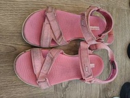 skechers粉色運動涼鞋、溯溪涼鞋，尺寸6（23公分）