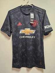 Adidas 曼聯作客球衣