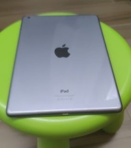 極新iPad Air  Wifi version 32G Grey color (Apple 原裝行貨）