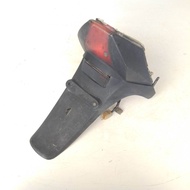 SPAKBOR SET LAMPU BELAKANG KYMCO SPIKE ORIGINAL COPOTAN LAMPU STOP KYMCO SPIKE SEKEN ORIGINAL