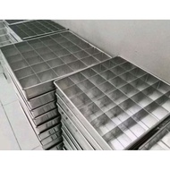 Brownie Divider Pan 24x24x4cm (36 Boxes)