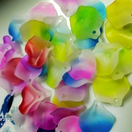 Leaf Acrylic Beads 25mm