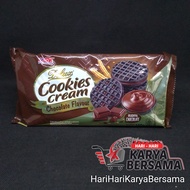 MAKANAN RINGAN BISKUIT HATARI DELUX COOKIES CREAM CHOCOLATE 160GR