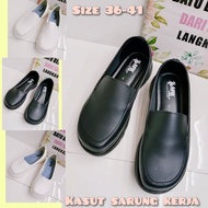 Black and white sarong shoes nurse PU formal shoes nurse