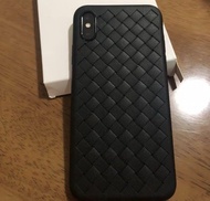 二手 IPhone X , XS 黑色 BV 紋 格仔 殼 套 殻 IPhone apple case