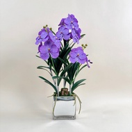 Akara Dokmaii Royal Vanda vase