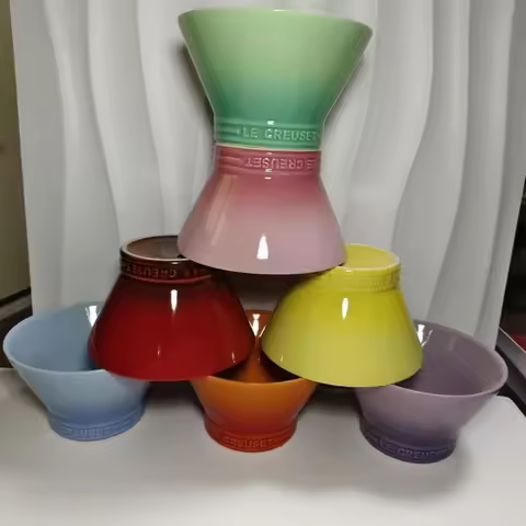 Le Creuset 6 and 7.5 Pastel Collection Ceramic Bowls, Heat-Resistant Dessert Prep Bowls, Non-Stick G