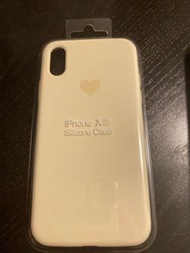 全新 現貨 只有一個 IPhone X , XS 米白色 心心 殼 套 穀 殻 apple iPhone case