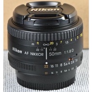 Nikon 50mm f/1.8D AF Nikkor Lens (used) Mint