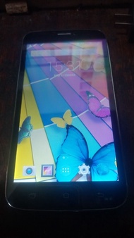 UTablet u608 6吋大螢幕手機