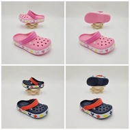 รองเท้าลำลองแฟชั่น เด็ก สไตล์ Crocs Fun Lab Disney Mickey Clog Kids