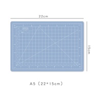 Junesix Translucent Self-Healing Cutting Mat 3mm Thickness Mini Durable Non-slip PVC Cutting Mat Boa