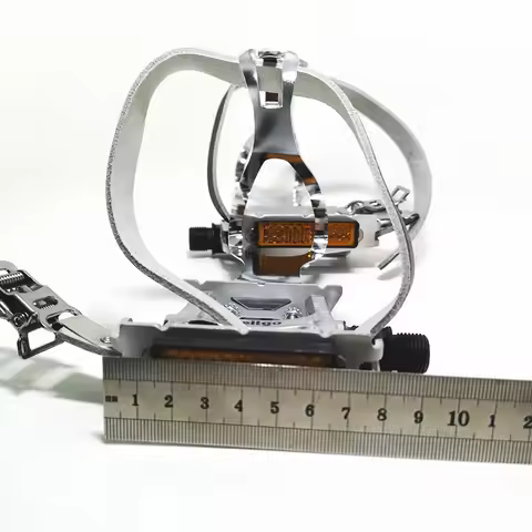 Q300 Bicycle Pedal Weige RO25 Single Hole Metal Bandage Road Death Fly Bicycle Pedal Set