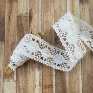 Vintage Lace Trims by the Yard - 1 1/2" Knotted Lace Sunflower