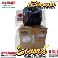 Original yamaha R25 V2 USD Tank BS7-F4110-00