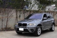 2011年X5 / E70 xDrive35i 稀有七人座 全景天窗 大螢幕 摸門 電尾門 全額貸.零頭款