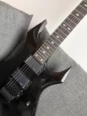 Alien Black Electric Guitar Double Floyd Rose Vibrato EMG Pickups